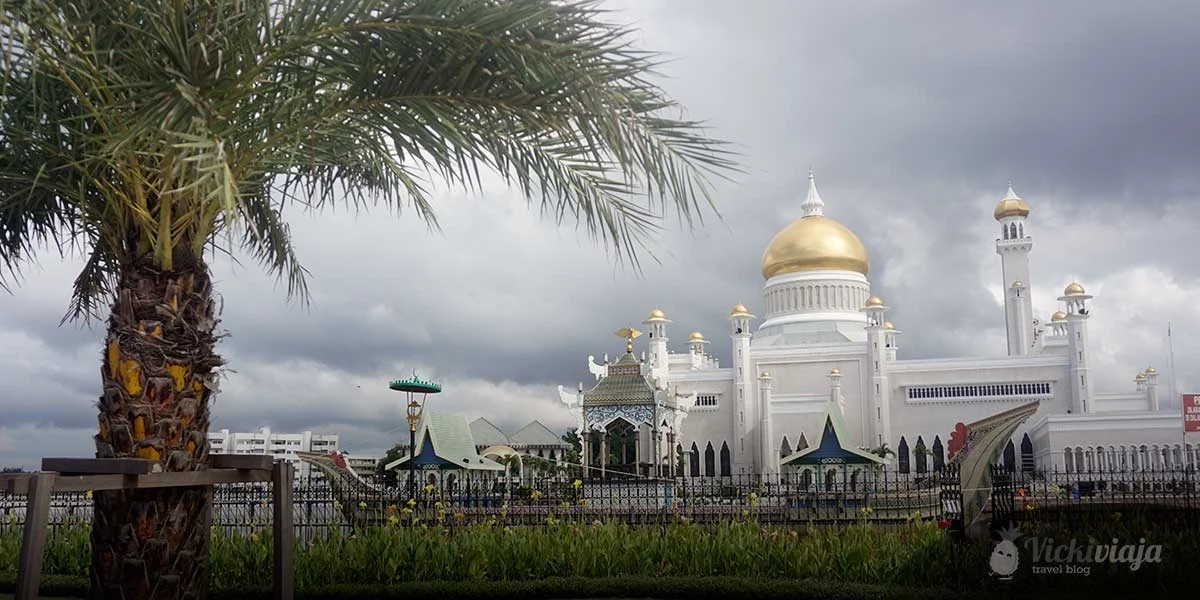 Brunei Darussalam I Insel in Borneo I Malaiischer Archipel I Südostasien I vickiviaja