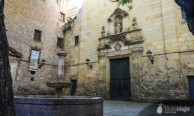 Placa Sant Felip Neri im Barrio Gotico
