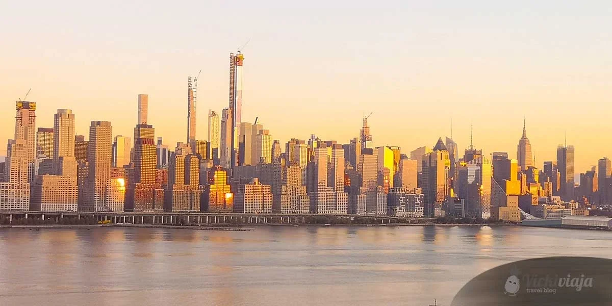New York on a budget, skyline