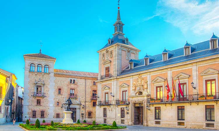 plaza de la villa, barockgebäude, platz in madrid