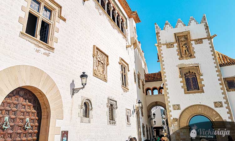 palau maricel, white exterior facade of the fortress of sitges