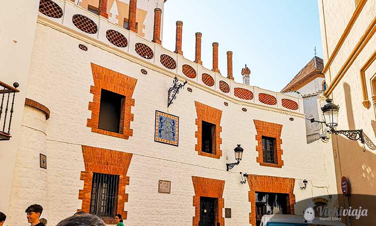 Museo Cau Ferrat and Museu de Maricel, exterior façade, white building with brown accents