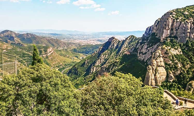 Blick auf den Montserrat Nationalpark in Katalonien, Barcelona Wanderung