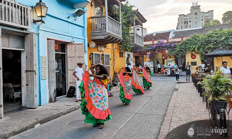 Cartagena de Indias in 3 days, dancers